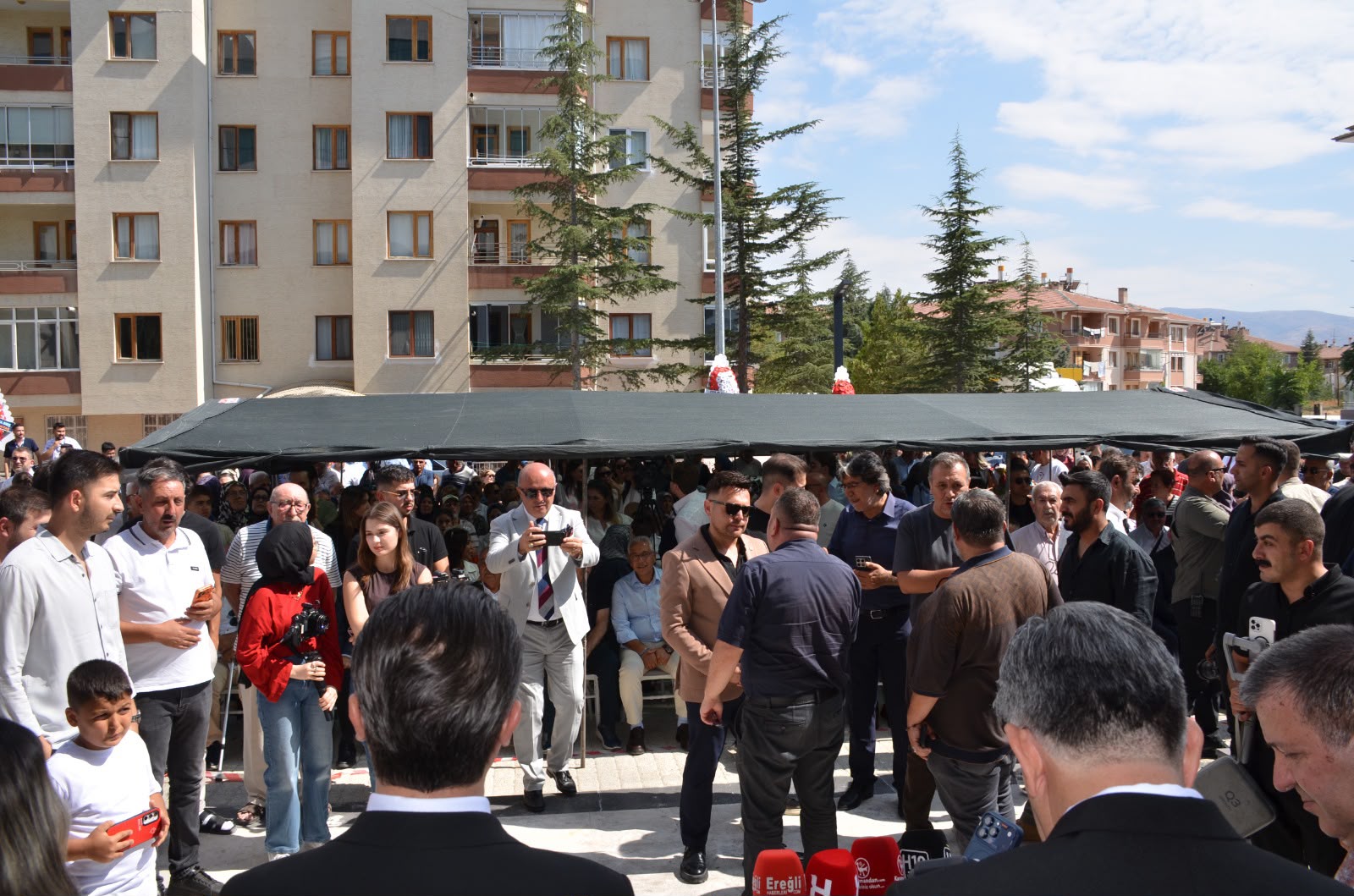 EREĞLİ ÖZEL BİLGE HASTANESİ YOĞUN KATILIMLA HİZMETE AÇILDI