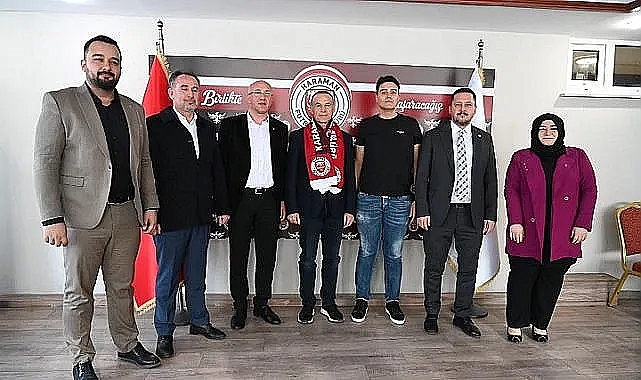 Belediye Başkan Adayı Av. Mevlüt Akgün ve AK Parti Teşkilatından Karaman FK'ya ziyaret