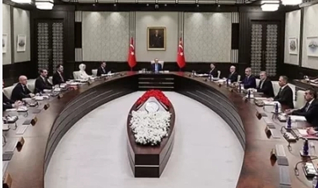 Cumhurbaşkanı Erdoğan başkanlığında kabine toplantısı başladı