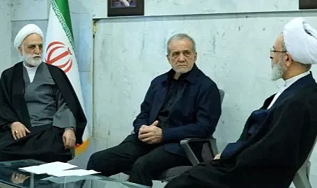 İran’da halef arayışı: Liderlik konseyi bir kez daha toplandı
