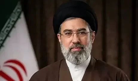 İran duyurdu: Yeni dini lider Mücteba Hamaney'e saldırı düzenlendi!