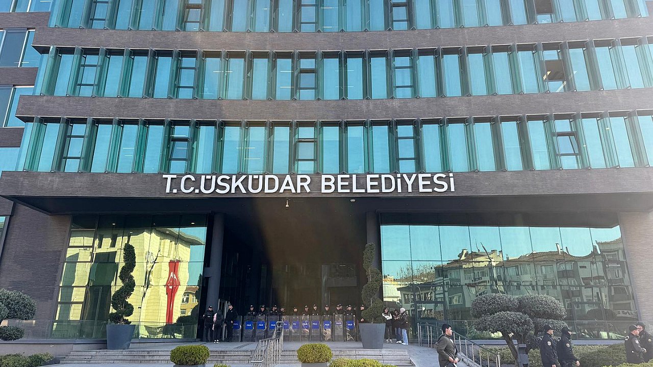 Üsküdar Belediyesi'ne rüşvet operasyonu: Belediye Başkan Yardımcısı dahil 20 gözaltı