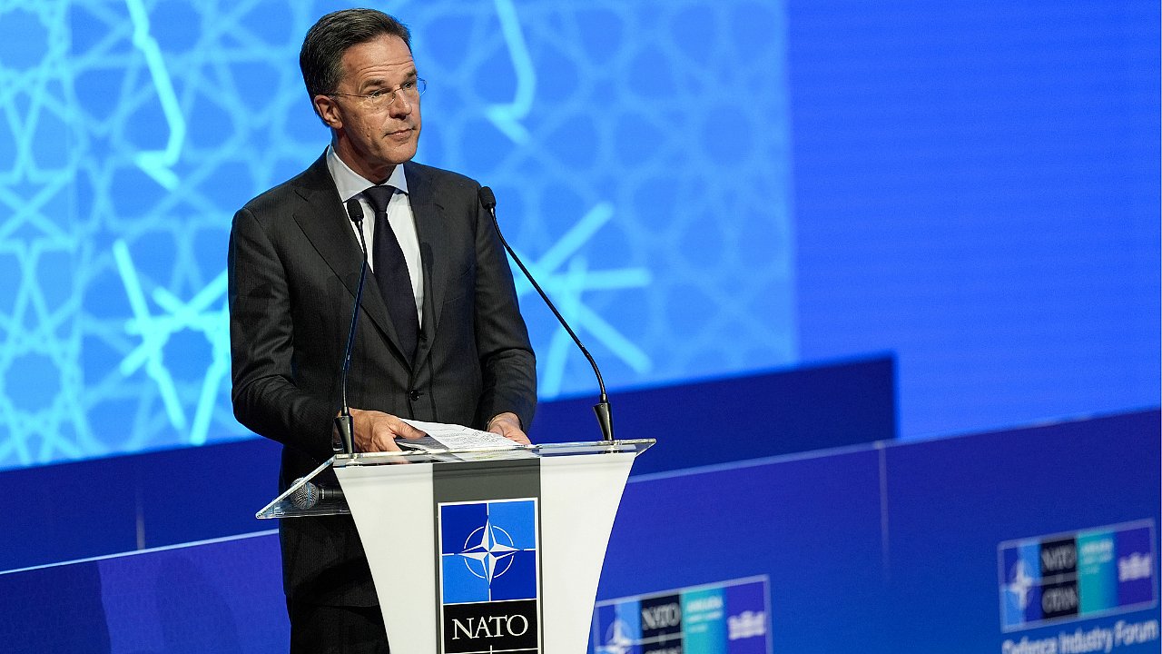 Dünya'nın gözü Ankara'da! Rutte yeni savunma projelerini peş peşe duyurdu