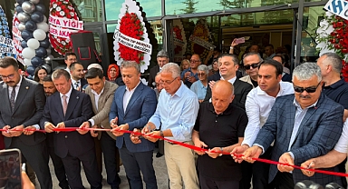 EREĞLİ ÖZEL BİLGE HASTANESİ YOĞUN KATILIMLA HİZMETE AÇILDI