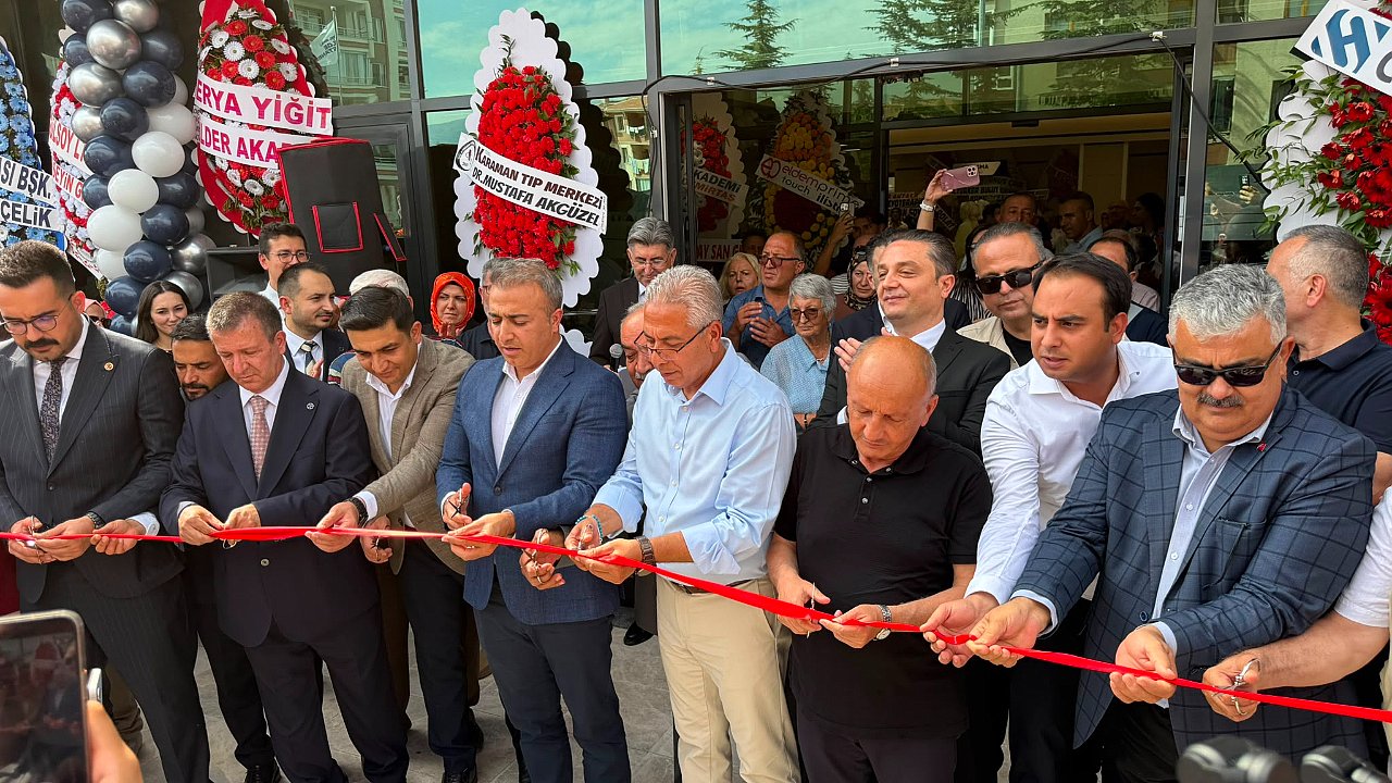 EREĞLİ ÖZEL BİLGE HASTANESİ YOĞUN KATILIMLA HİZMETE AÇILDI