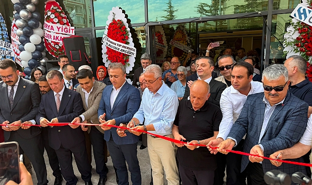 EREĞLİ ÖZEL BİLGE HASTANESİ YOĞUN KATILIMLA HİZMETE AÇILDI